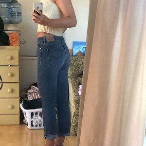 Levi’s Jeans blue straight leg medium wash color